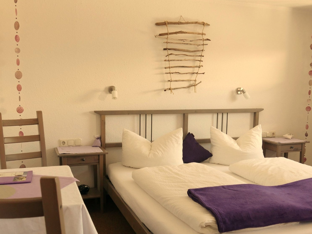 Nagelfluhhaus Hirsch主图