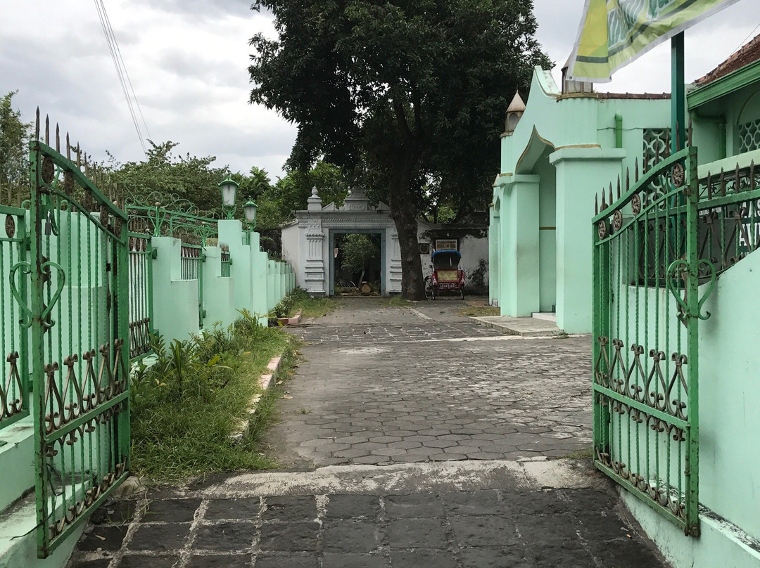 Laweyan Mosque景点图片