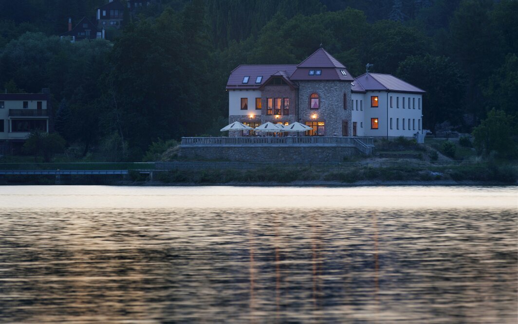 Hotel Plumlov-官方