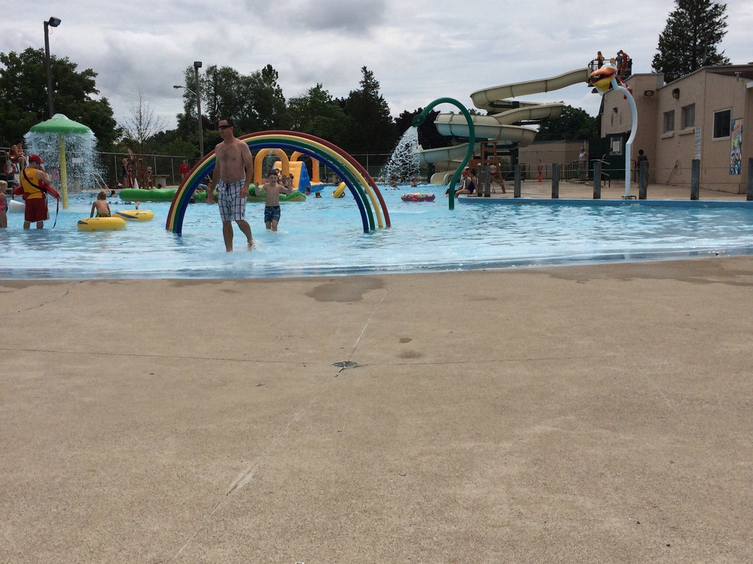 Lake Lisgar Water Park景点图片