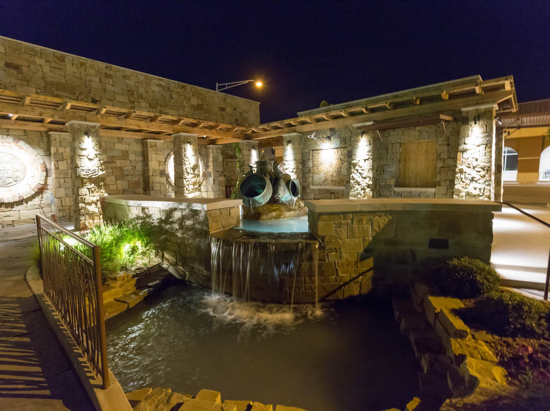 Oka' Chokmasi-Sulphur必去景点