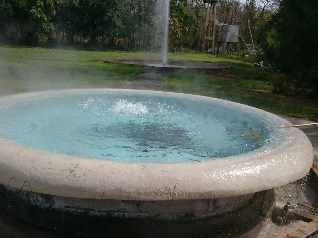 Roong Aroon Hot Springs Spa Resort主图