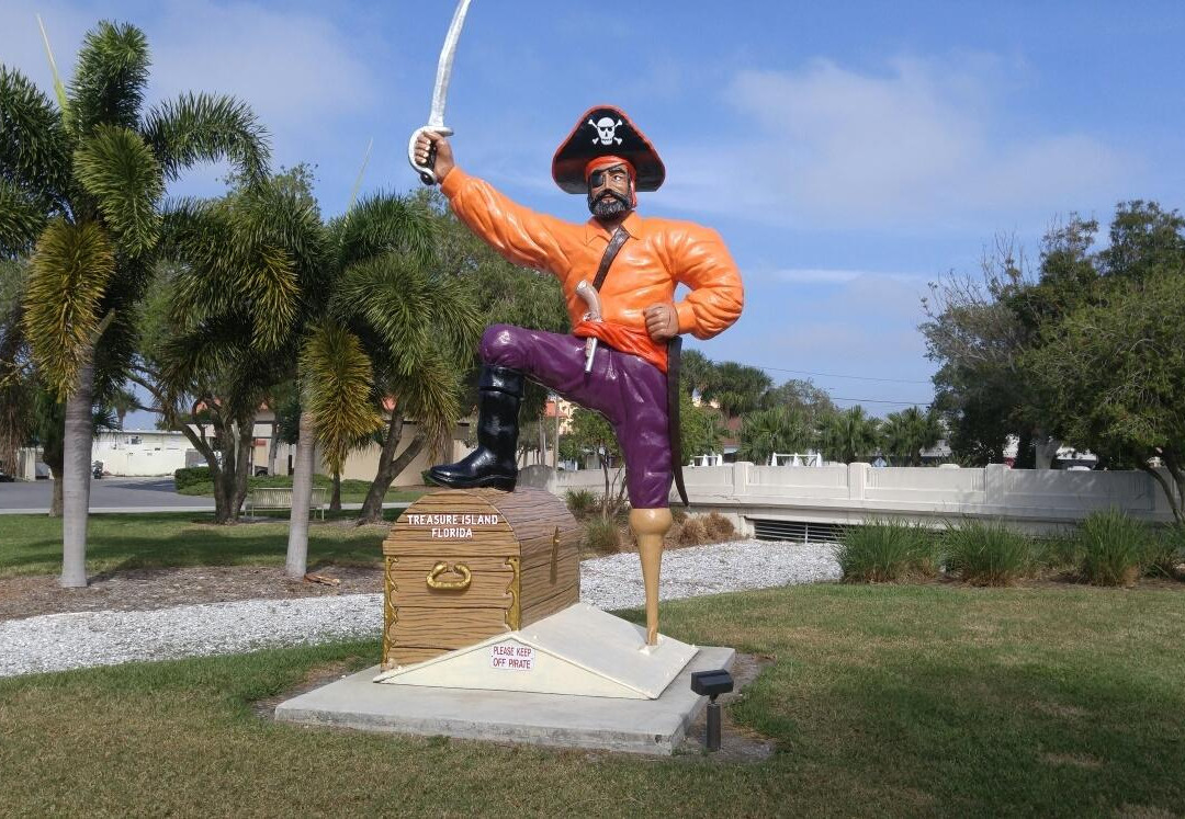 Bucky Big Pirate of Treasure Island景点图片