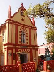 Holy Cross Church景点图片