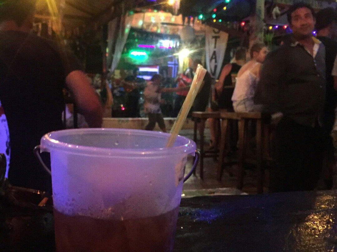 75 Stang Art Studio and Reggae Bar-卡伦必去景点