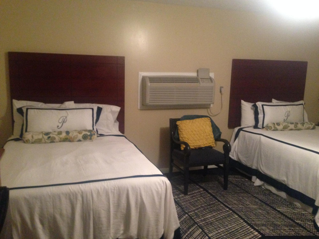 Pleasure Point Inn & Suites主图