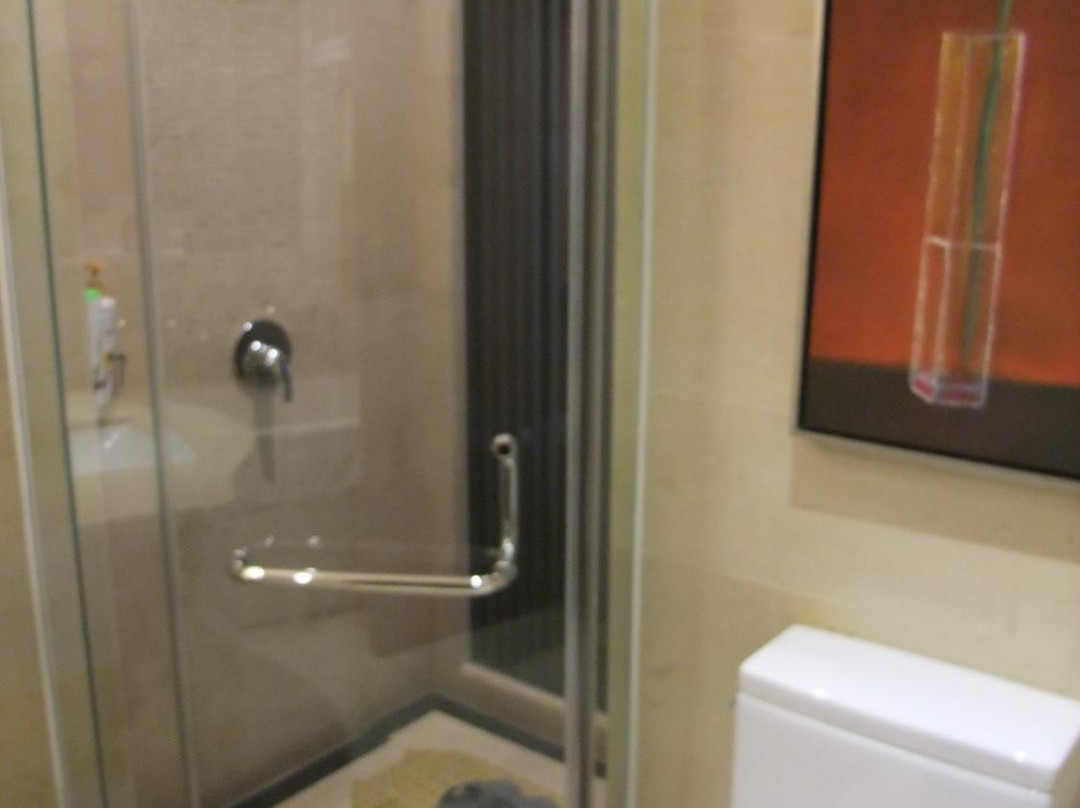 宏源国际饭店主图