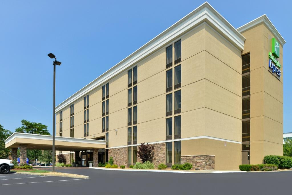 伍斯特希尔顿恒庭酒店