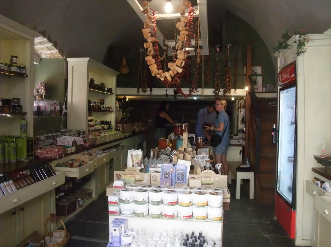 Edodimopolio Honey Shop wine and olive oil store景点图片