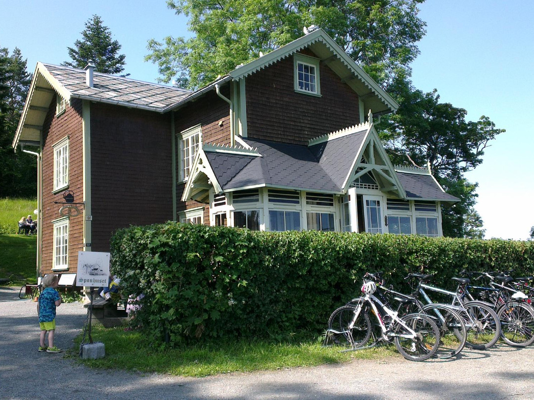 Hundhammeren餐馆和美食-Sponhuset, Vertshuset Strandheim