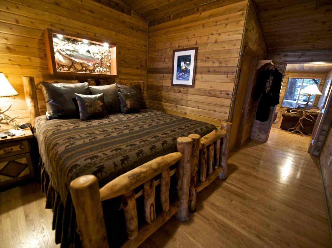 Dove Island Lodge