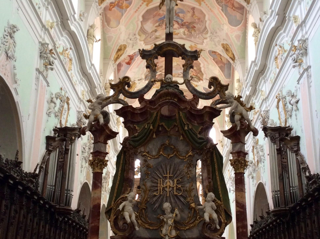 Klosterkirche St. Verena-Rot an der Rot必去景点