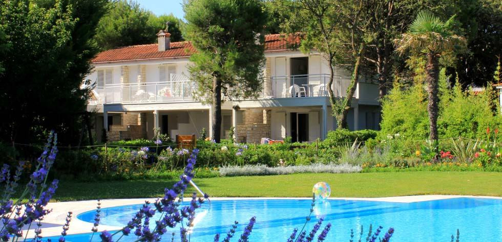 Damablu Residence