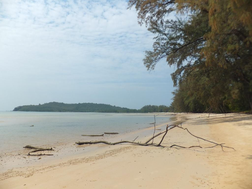 Khlong Son Beach景点图片