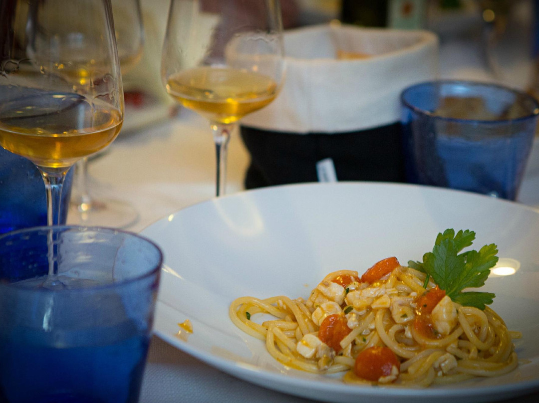 Bruschi餐馆和美食-La Taverna del Borgo