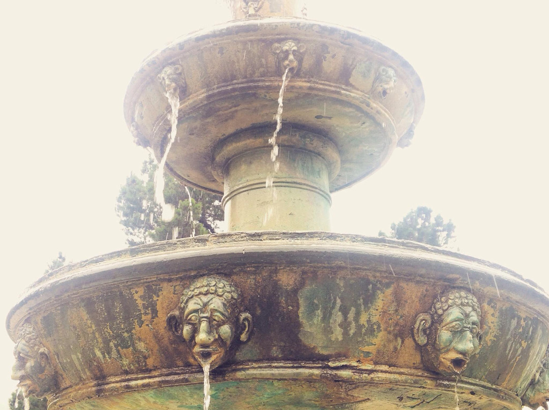 Parroquia Santa Teresa de Jesus de Zapallar-萨帕亚尔必去景点