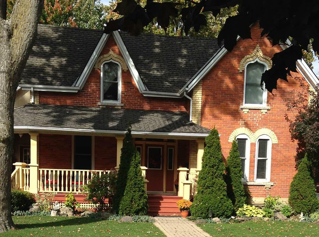 Cardinal Bed & Breakfast