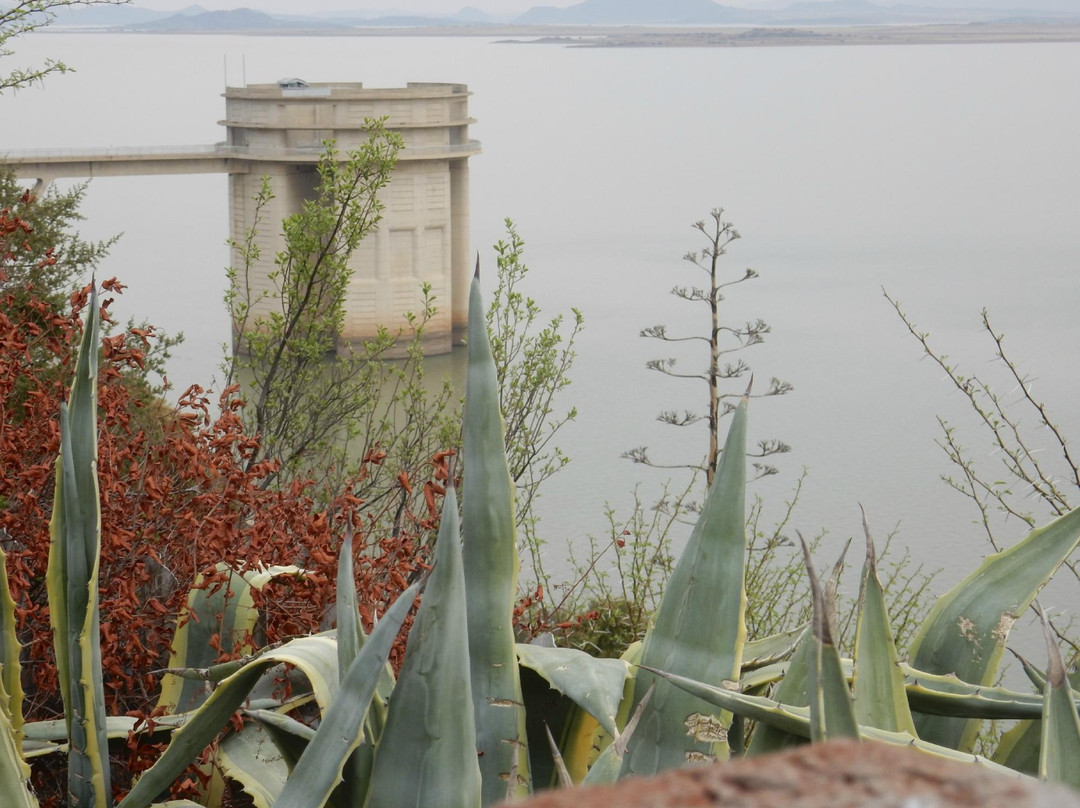 Lakeview Guest House主图