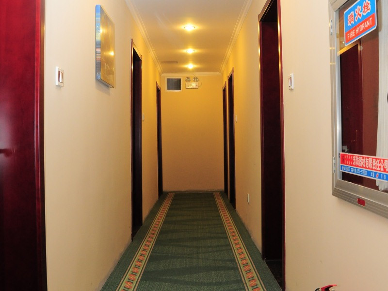 格林豪泰太原理工大学快捷酒店主图