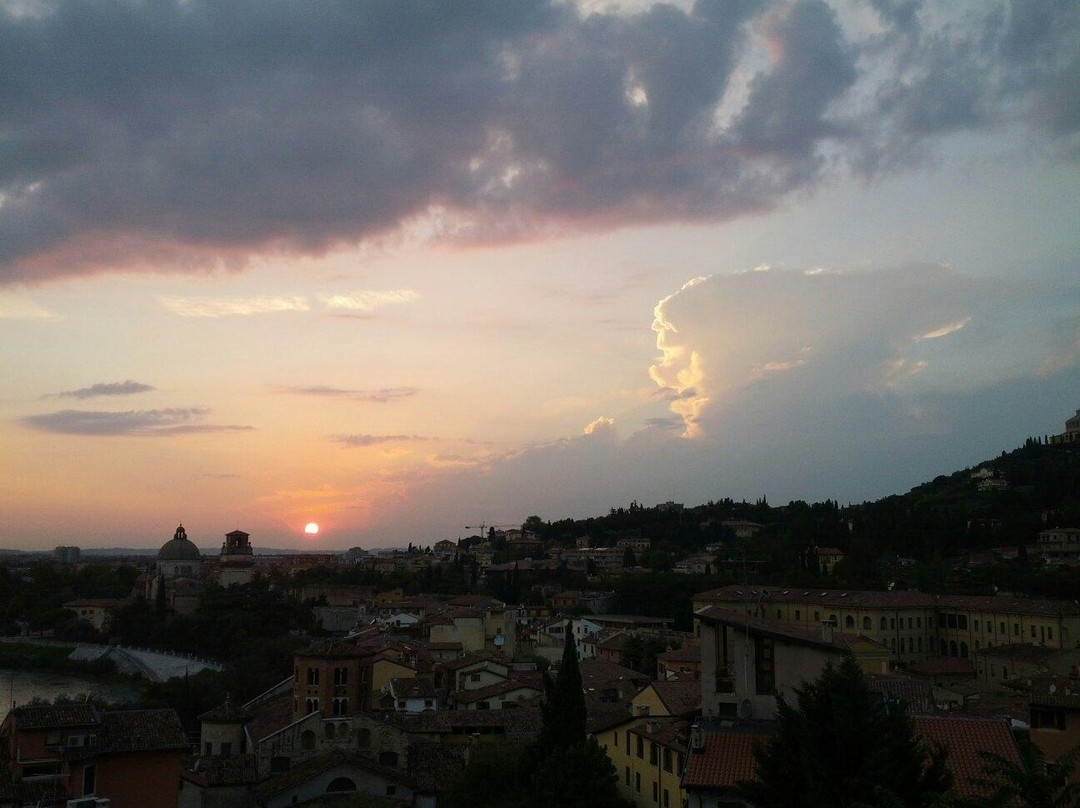 Piazzale Castel San Pietro-维罗纳必去景点