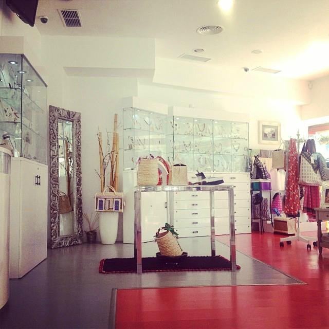 Lipscani-波尔蒂芒必去景点