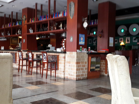 勃莱梅大酒店主图