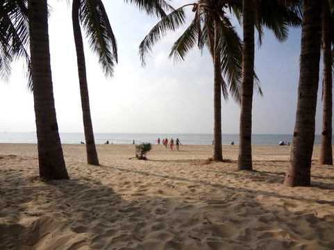 三亚湾康逸假日酒店(椰梦长廊店)主图