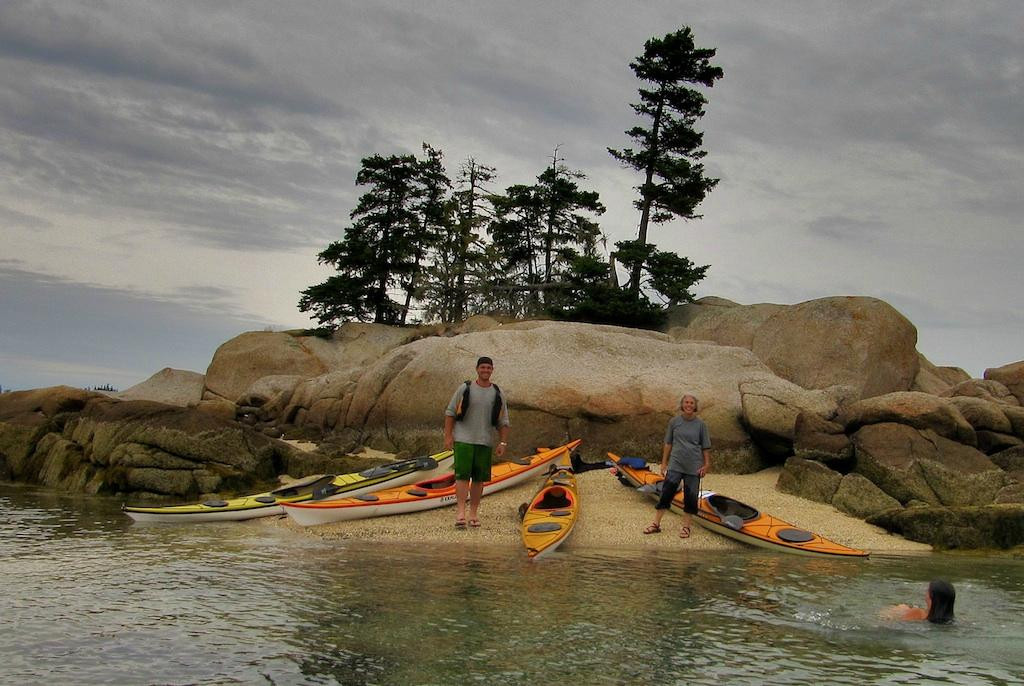 Driftwood Kayak景点图片