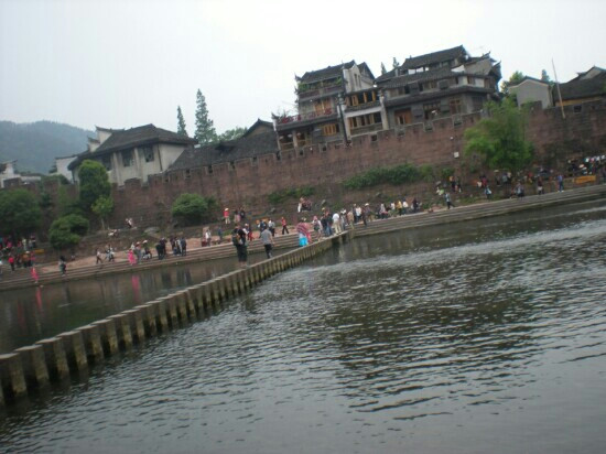 沱江跳岩景点图片