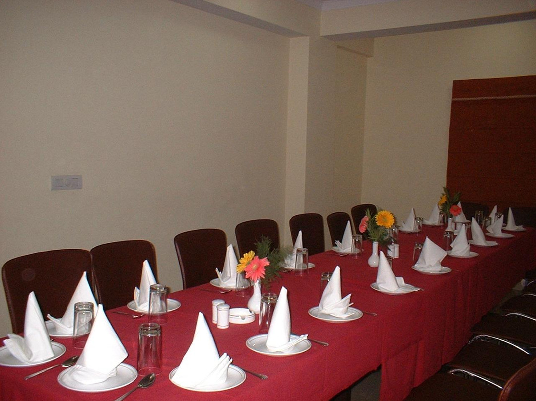 Hotel Maiden Residency主图