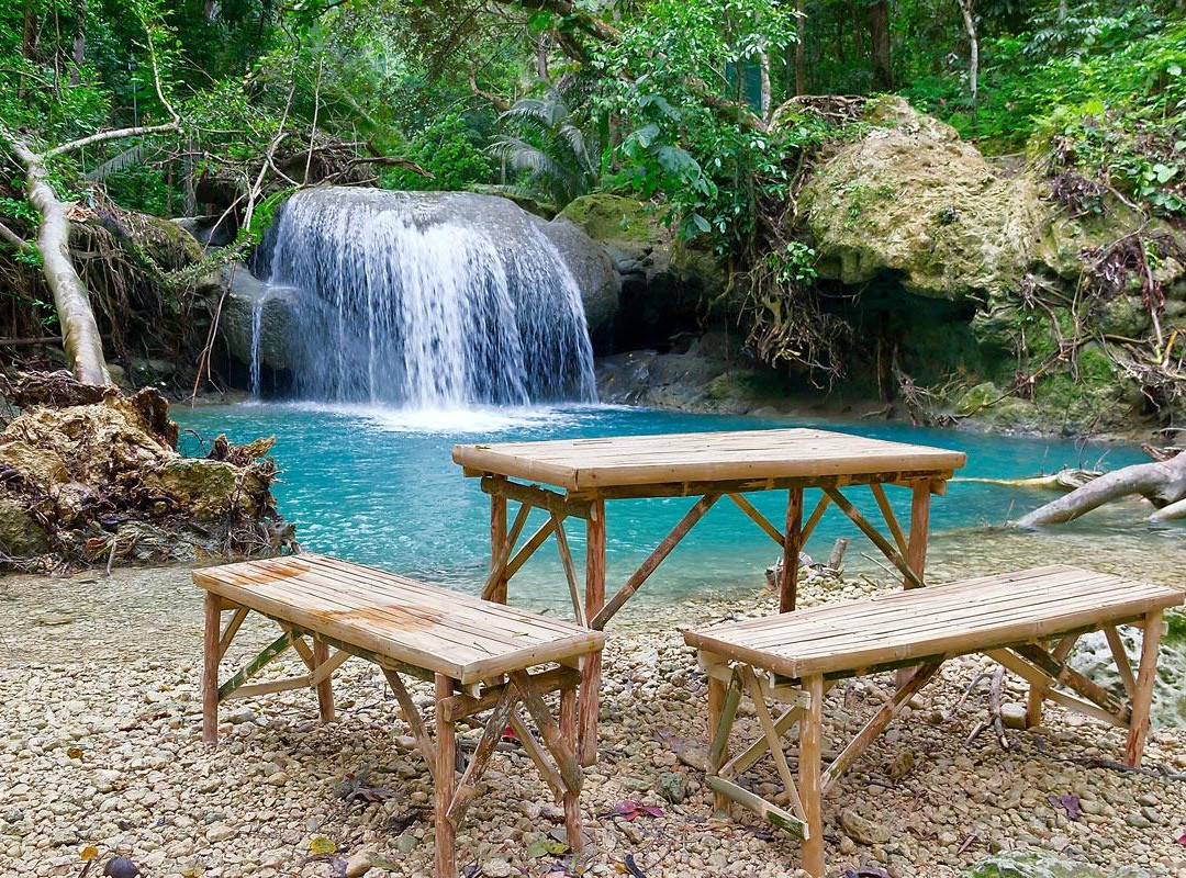 嘉华山瀑布-Badian必去景点