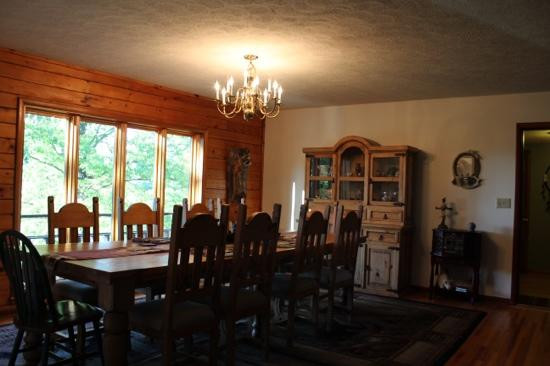 Buffalo River Lodge主图