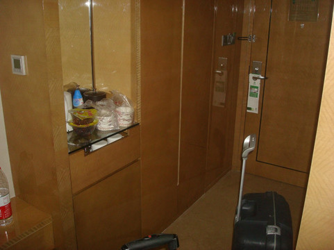 东方广场假日酒店主图