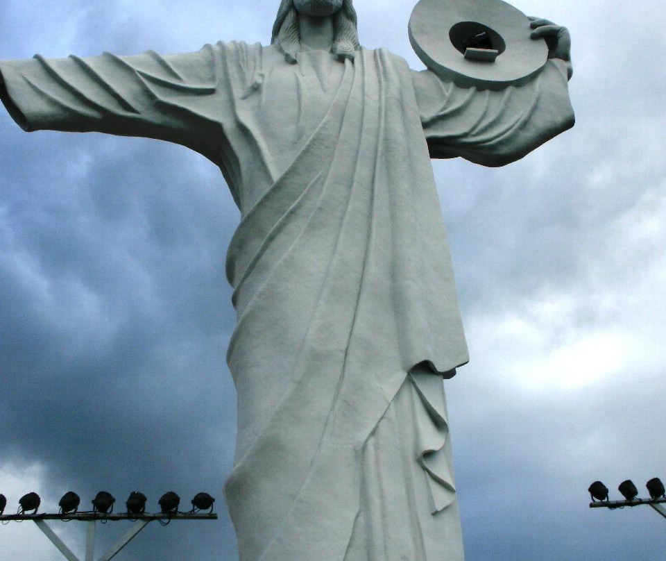 Cristo Luz-康泊琉海水浴场必去景点