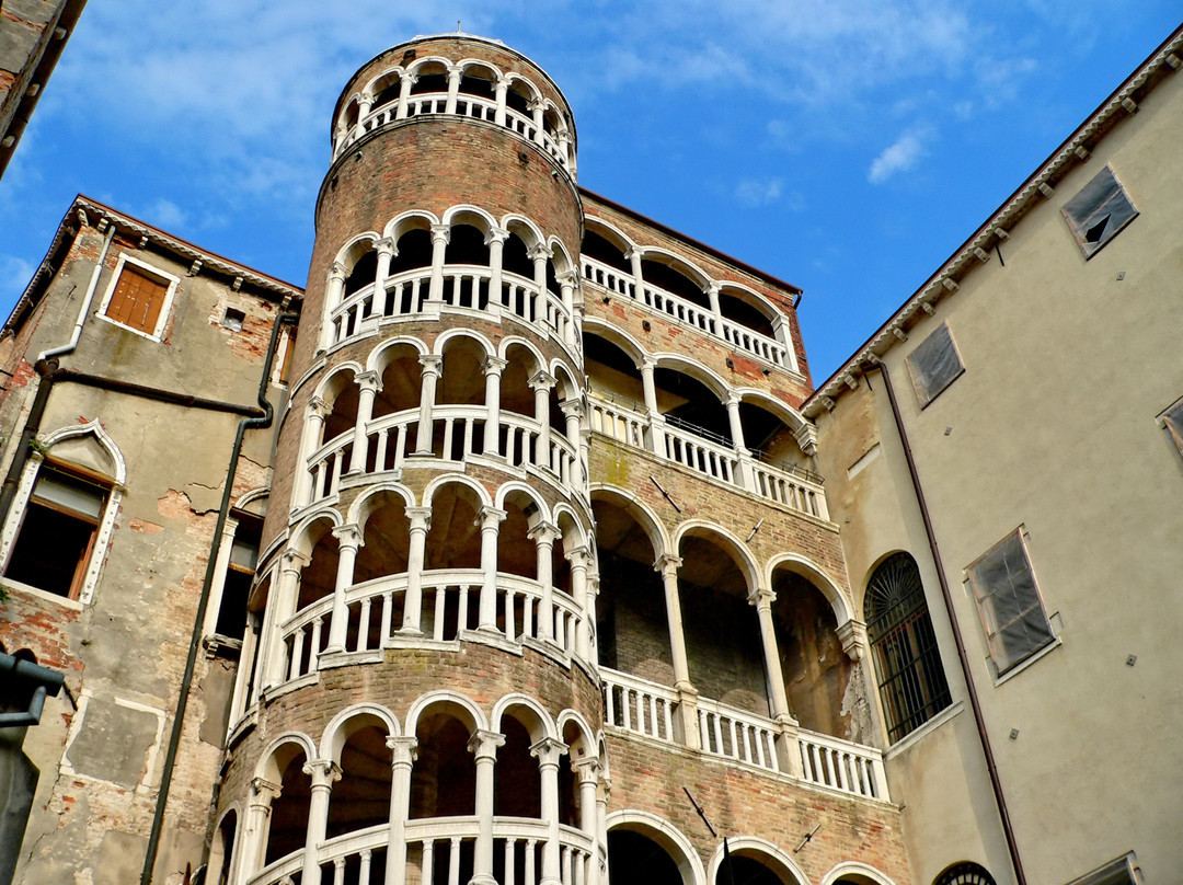Scala Contarini del Bovolo-威尼斯必去景点