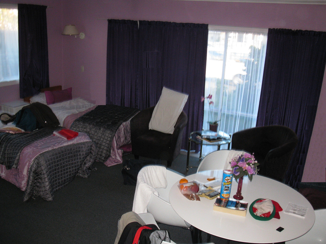 斯特兰德汽车旅馆主图