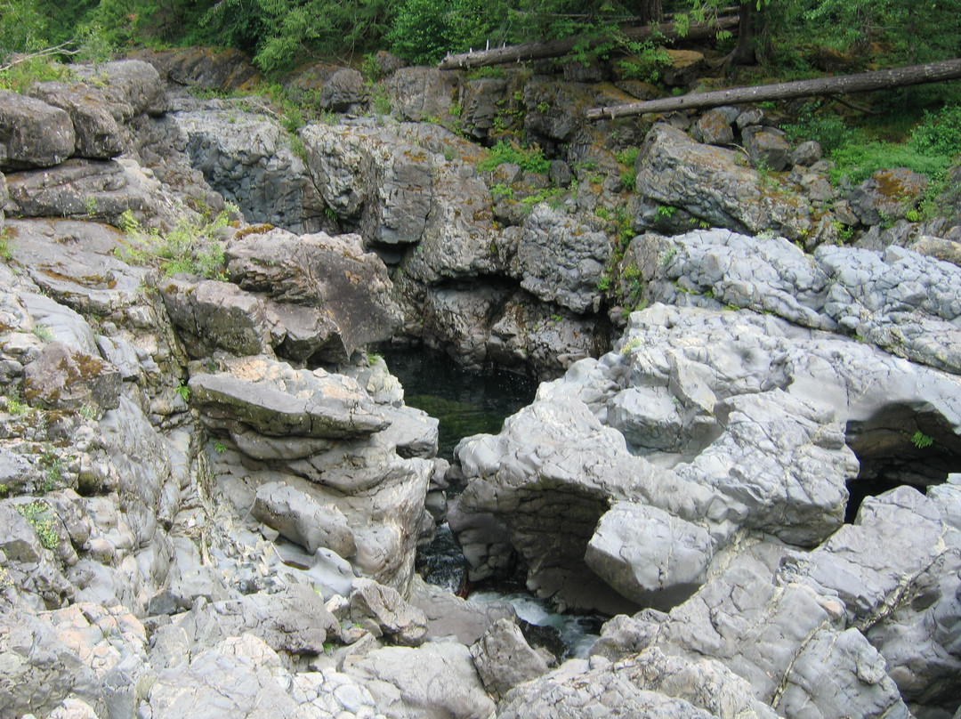 Sooke Potholes Provincial Park景点图片
