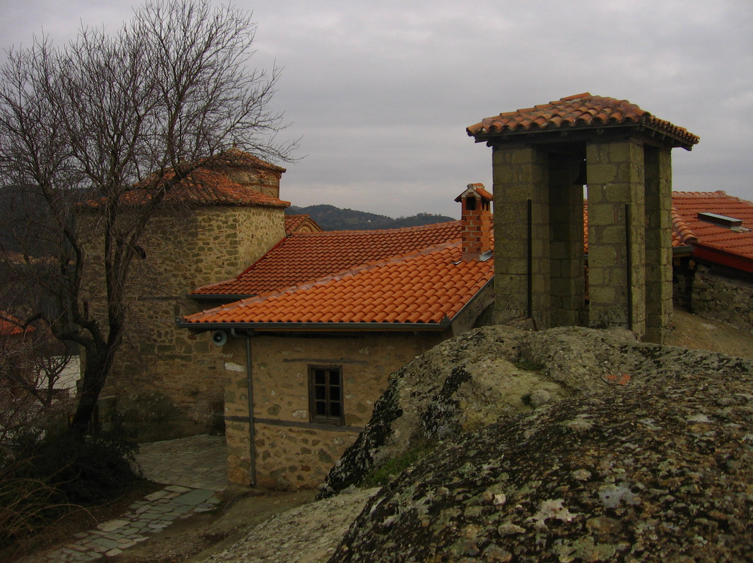 Holy Trinity Monastery (Agia Triada)-卡兰巴卡必去景点