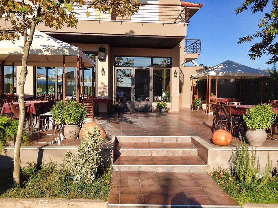 Kolchiko餐馆和美食-Samlis Tavern