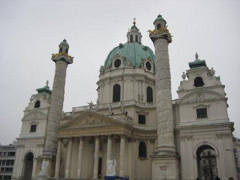 圣查尔斯教堂-维也纳必去景点