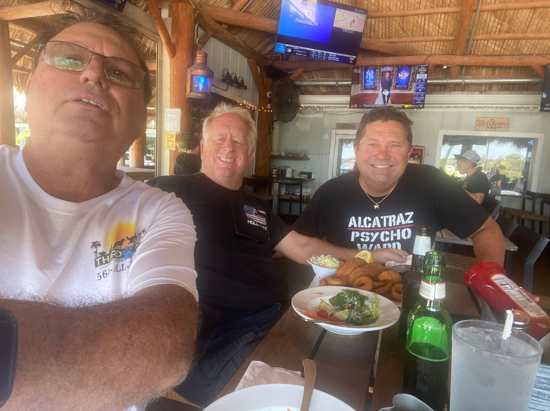 The Hive Restaurant And Tiki Bar