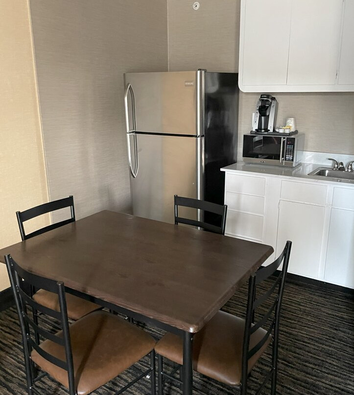 都柏林假日酒店主图