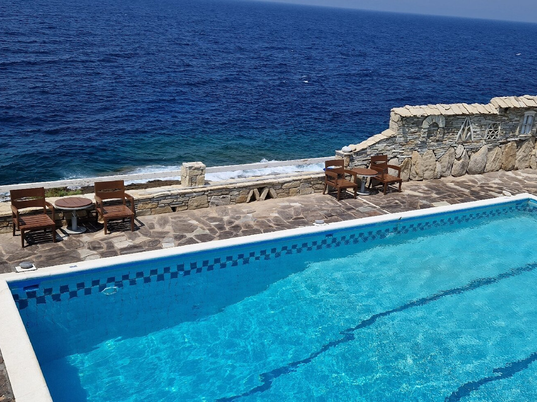 Cavos Bay Hotel In Ikaria主图