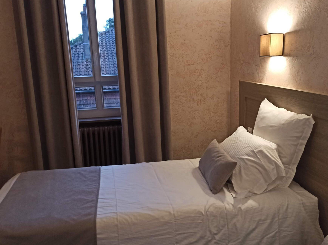 Logis Hostellerie d'Héloïse主图