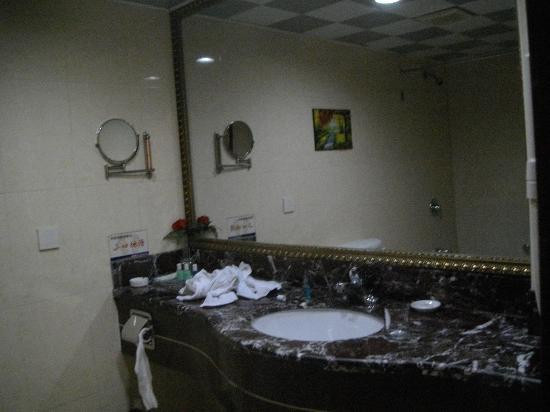 杭州西湖河坊街亚朵酒店主图