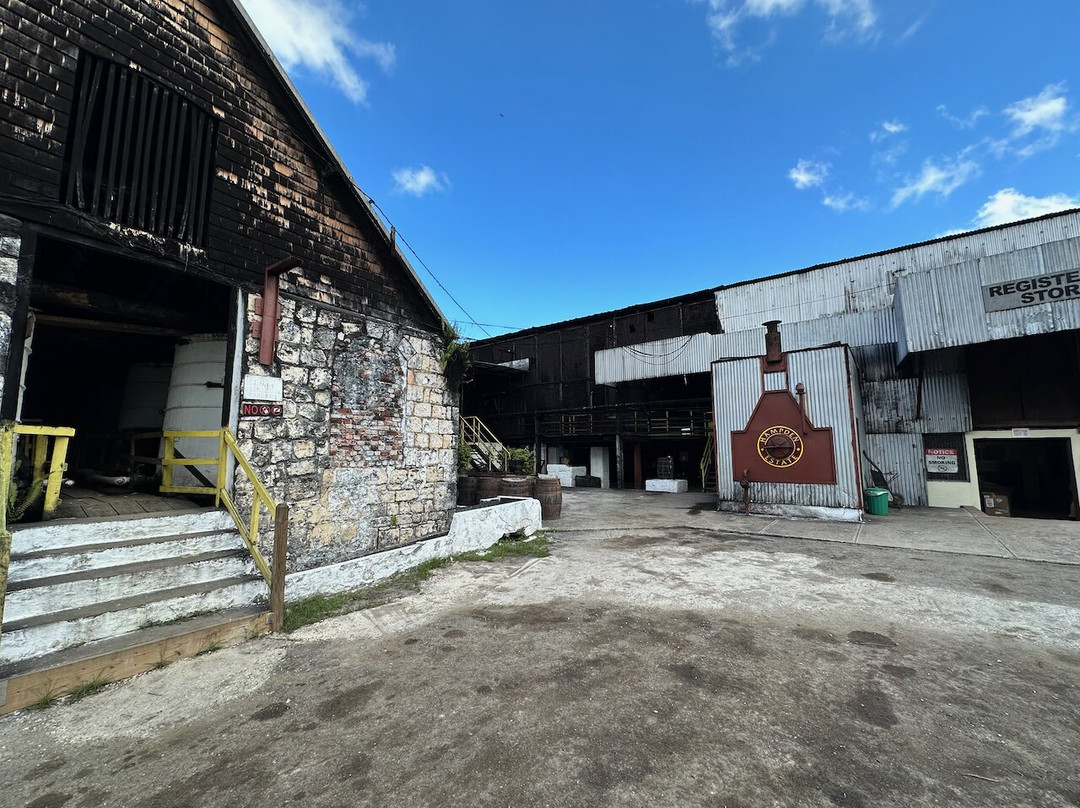 Ken's Dream Vacation-蒙特戈贝必去景点