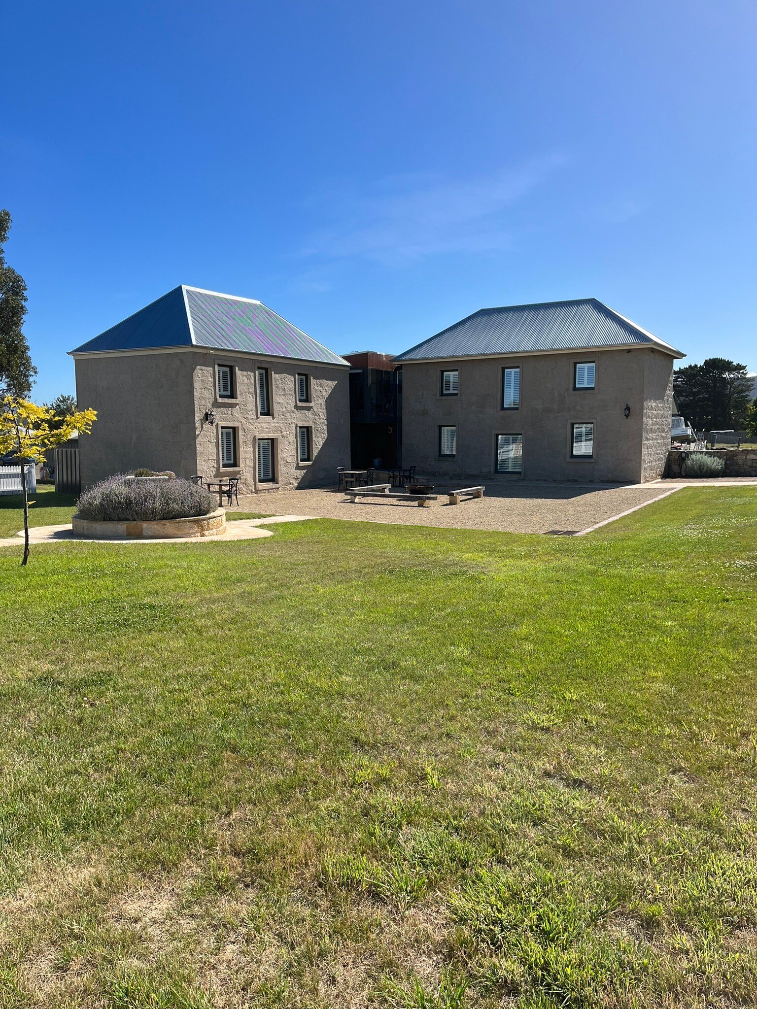 Triabunna Barracks-官方