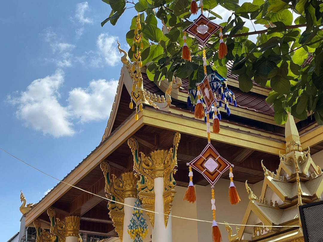 Wat Ong Teu-万象必去景点