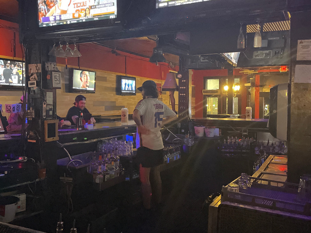 Harper's Brick Oven Sports Pub