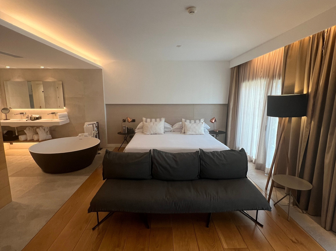 纳卡尔酒店主图